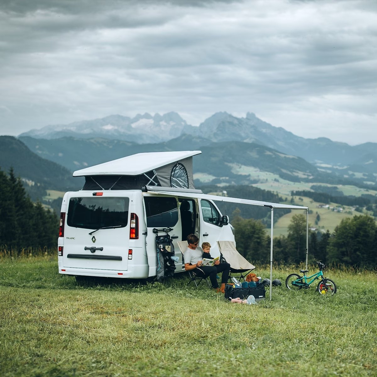 Thule Omnistor 3200 cassetteluifel voor buscamper